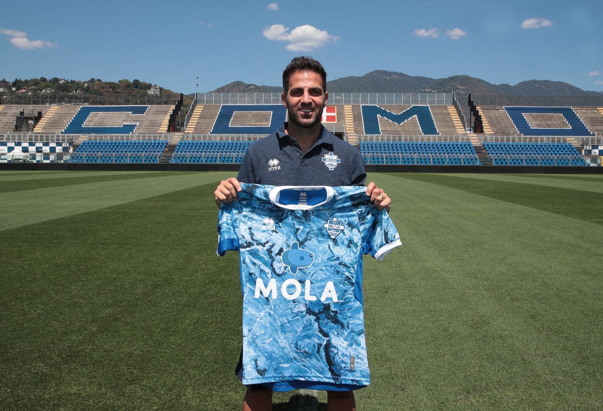 Como 1907 Press Release: Cesc Fabregas and New Kit - Como 1907