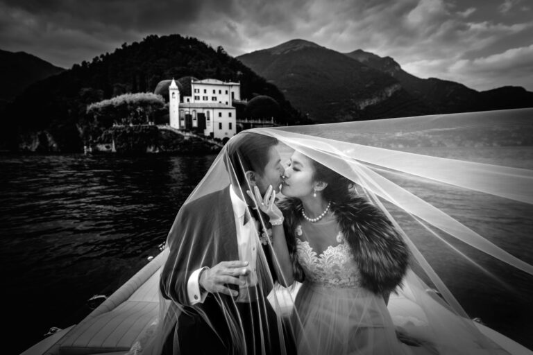 Cristiano Ostinelli: il Viaggio nella Fotografia