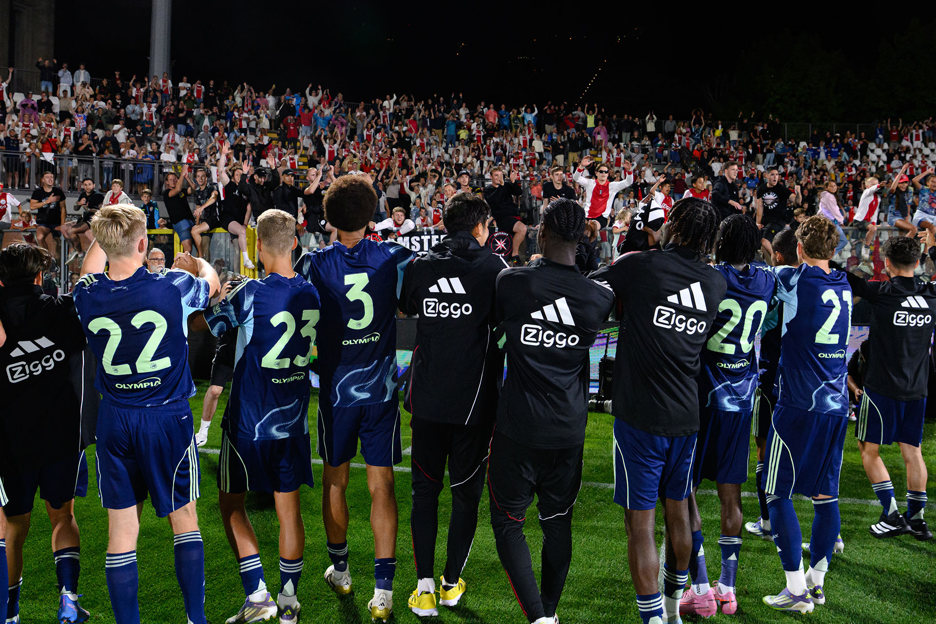 Como to Face Ajax in the Como Cup Final