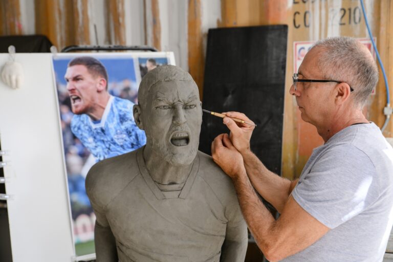 A Statue for a Warrior