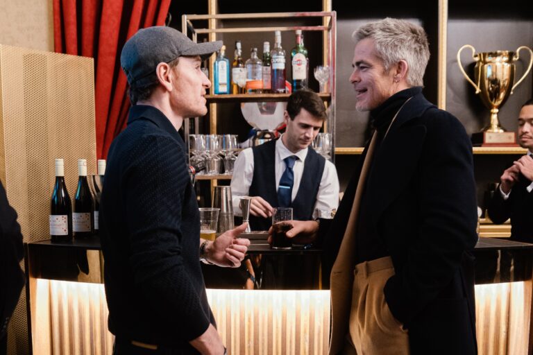 Familiar Faces Back Under the Sinigaglia Lights